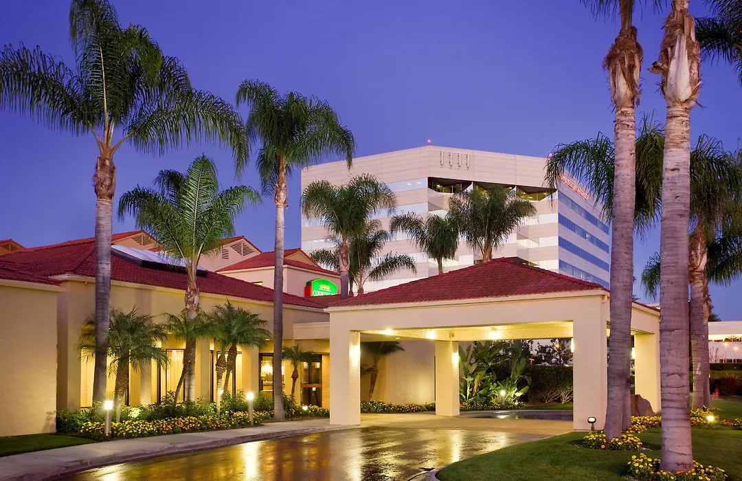 Courtyard By Marriott San Diego Sorrento Valley-1