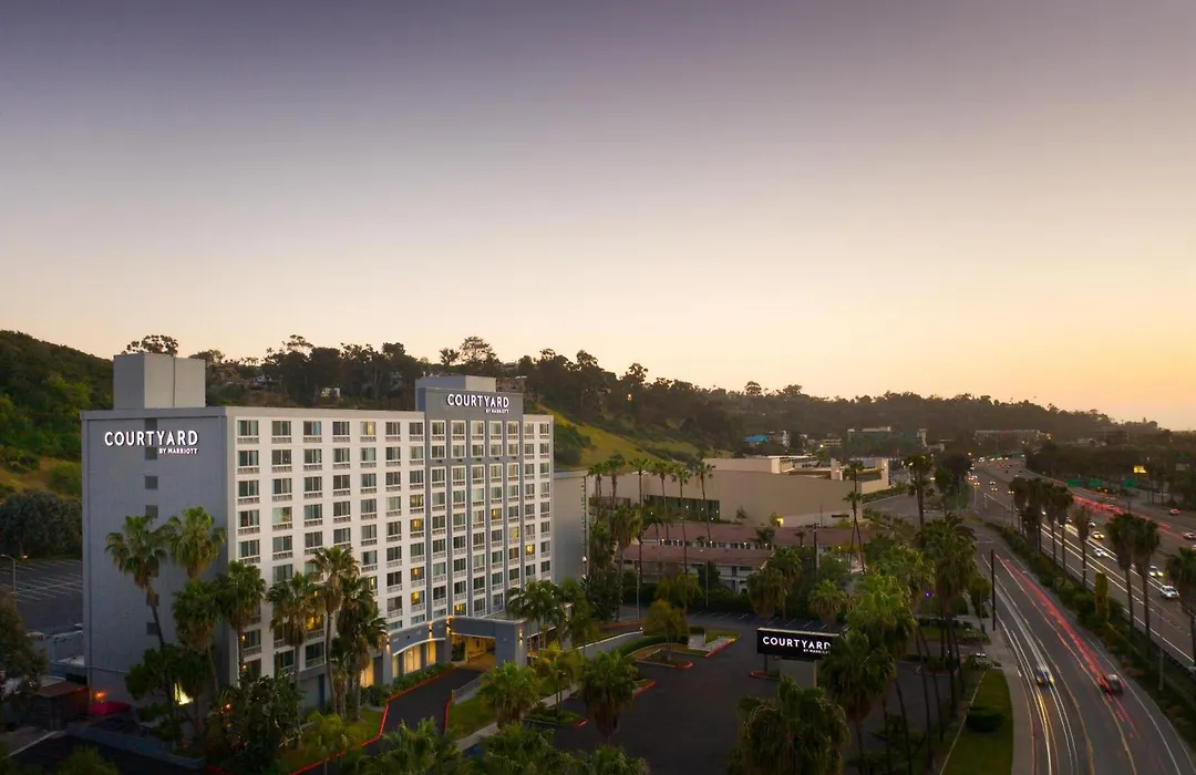 Courtyard By Marriott San Diego Mission Valley/Hotel Circle-1