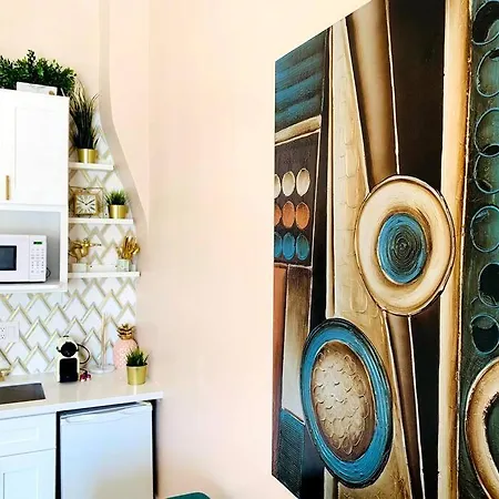 Adorable Studio Gaslamp District Near San Diego Downtown! Perfect For Travelers And Couples!-2
