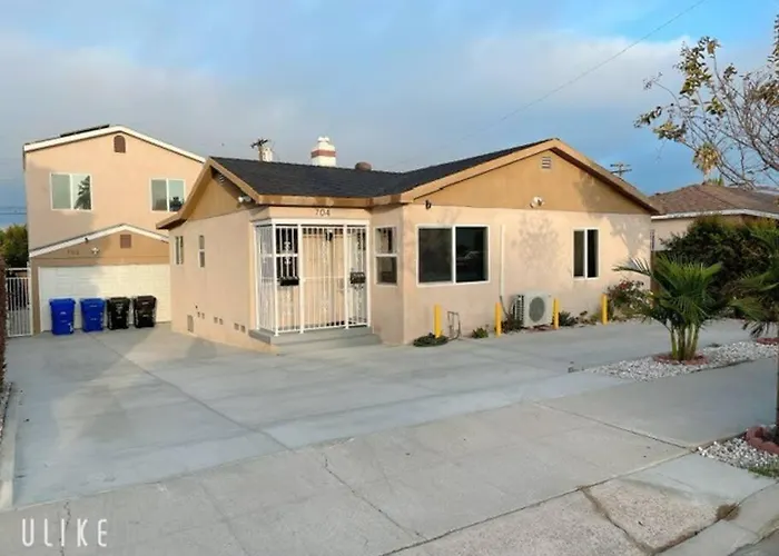Villa 3Bd With Tv And Ac, 2 Air Mattress, 2Ba, 15-20 Minutes To Everything In San Diego acceptant les animaux