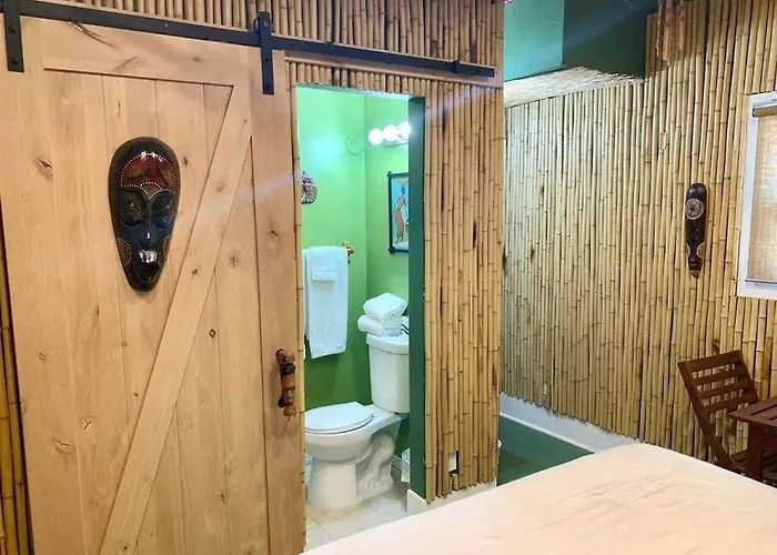 Appartement Hawai'I Waikiki-Themed Studio Gaslamp! Small Getaway To Paradise! à San Diego acceptant les animaux