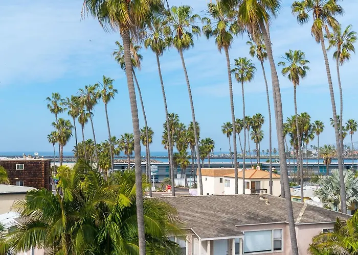 Steps To The Beach, Rooftop Deck San Diego