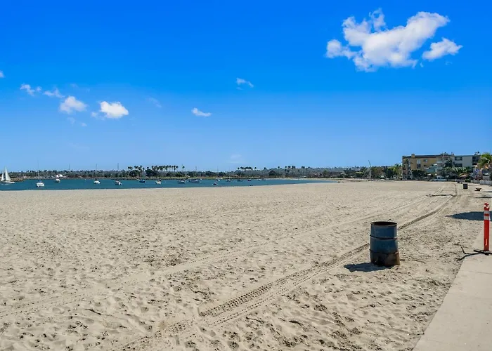 Mission Beach - Ocean And Bay Steps Away! San Diego
